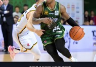 棋牌-今晨达拉斯独行侠调整名单以备CBA常规赛，更衣室发声环节打磨，目标明确，训练强度明显提升的简单介绍